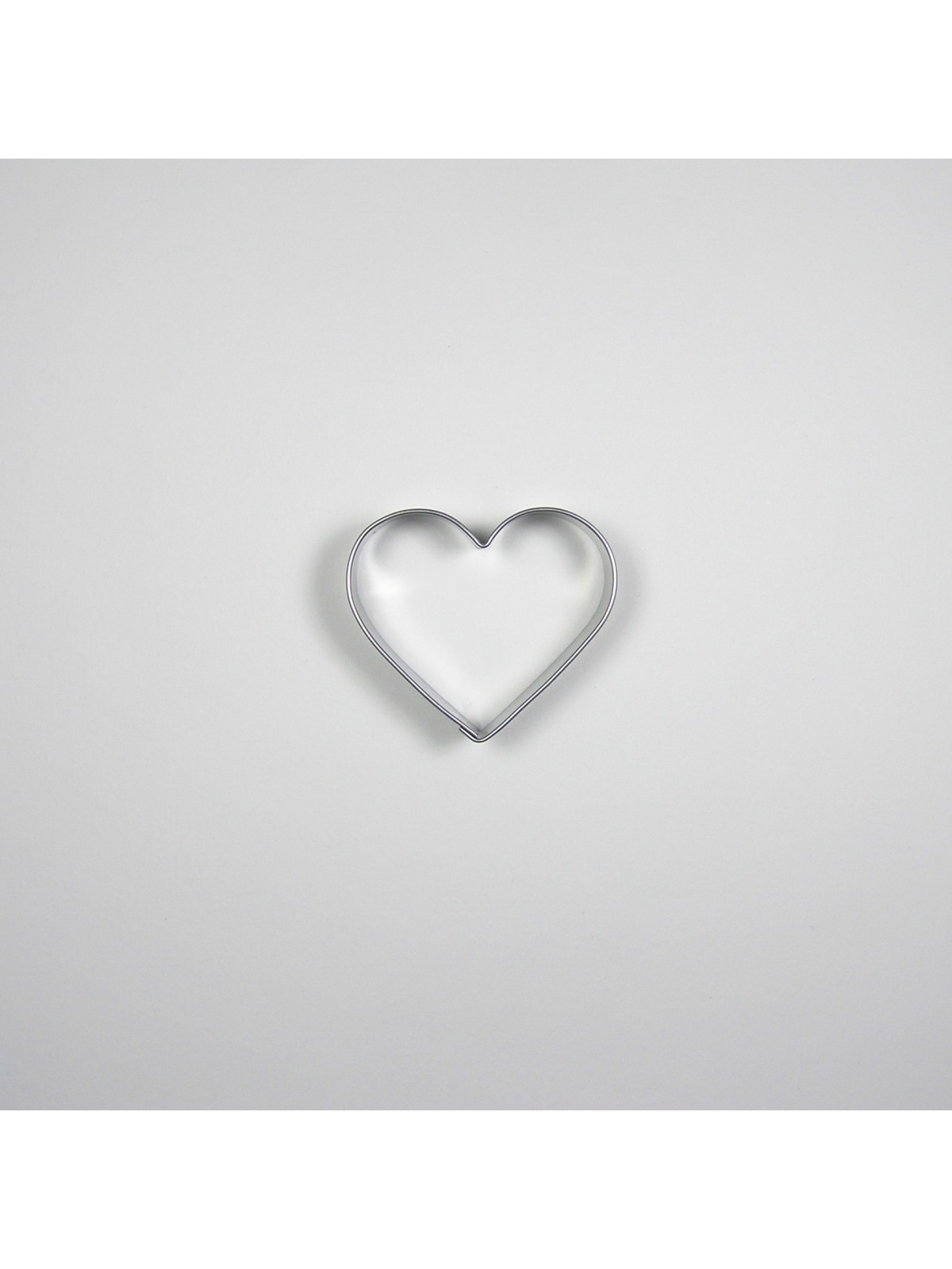 Stainless steel cookie cutter - heart shape 4.5cm.