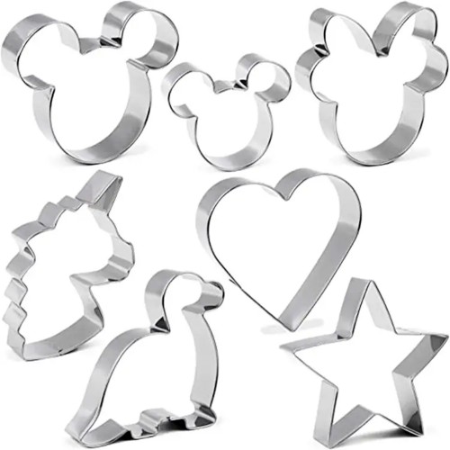 Set of metal cookie cutters with drawn characters XL - 7 pieces