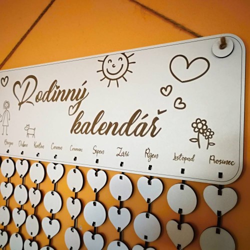 Wooden family wall calendar (CZ)