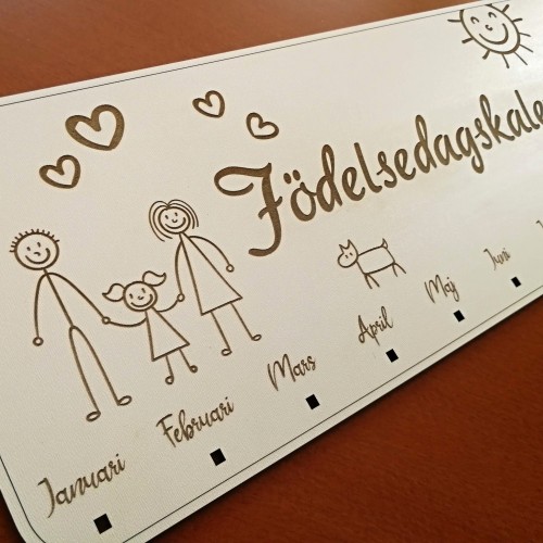 Wooden family wall calendar (SE) 1