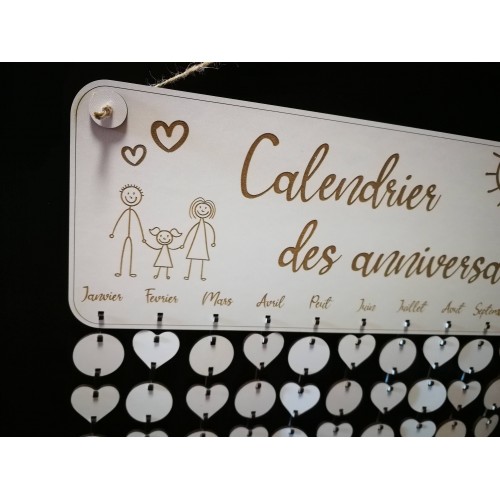 Wooden family wall calendar (EN) 1