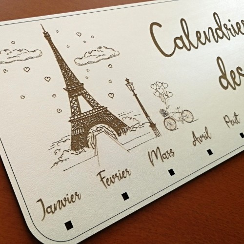 Wooden family wall calendar (FR) 2