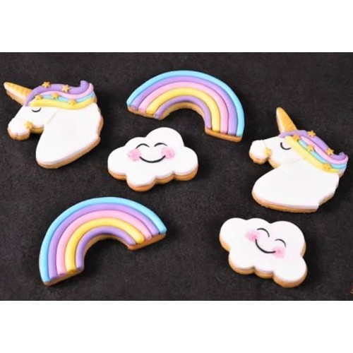 Unicorn cookie cutter