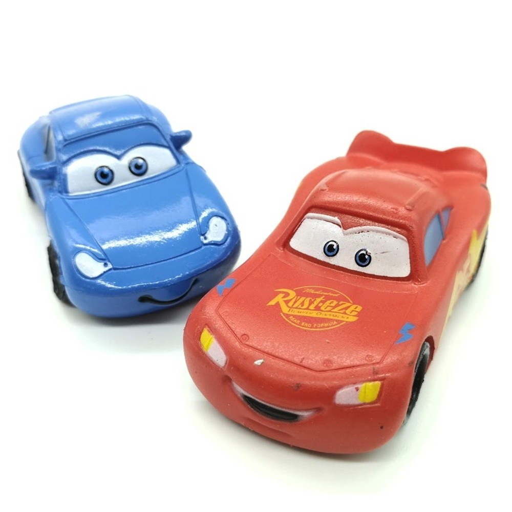 DeKora  - Dekorative Figur - Cars - McQueen + Sally